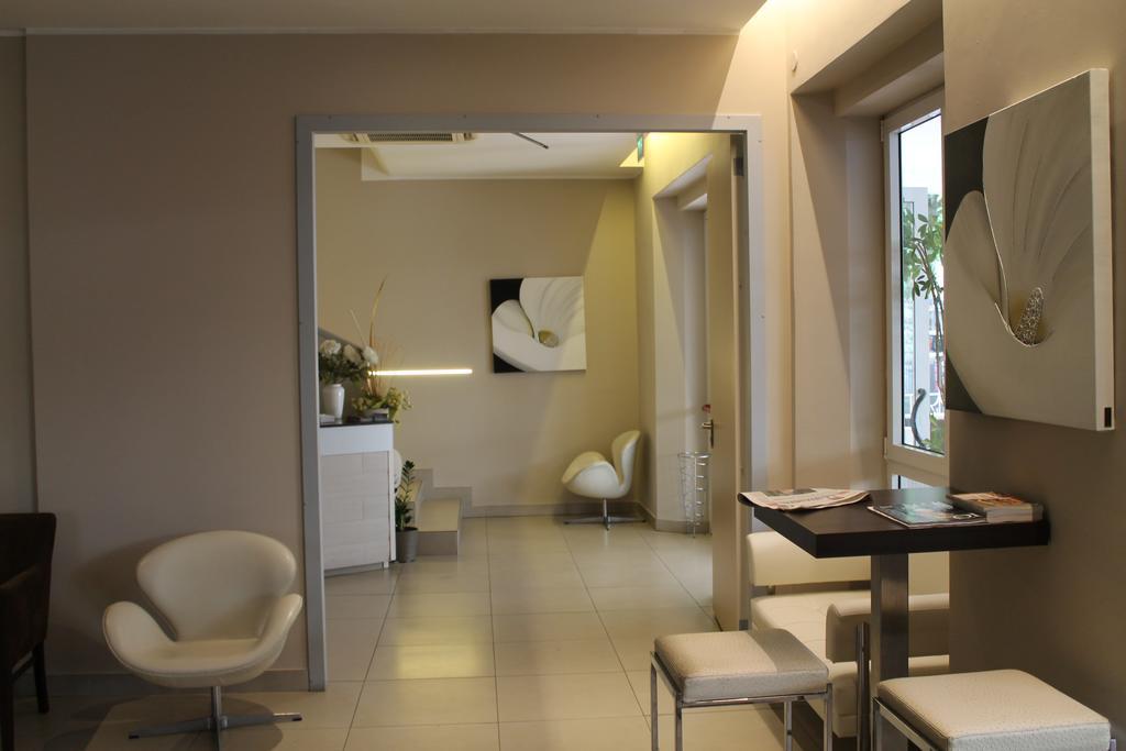 Hotel Sant'Elena Rimini Exteriör bild