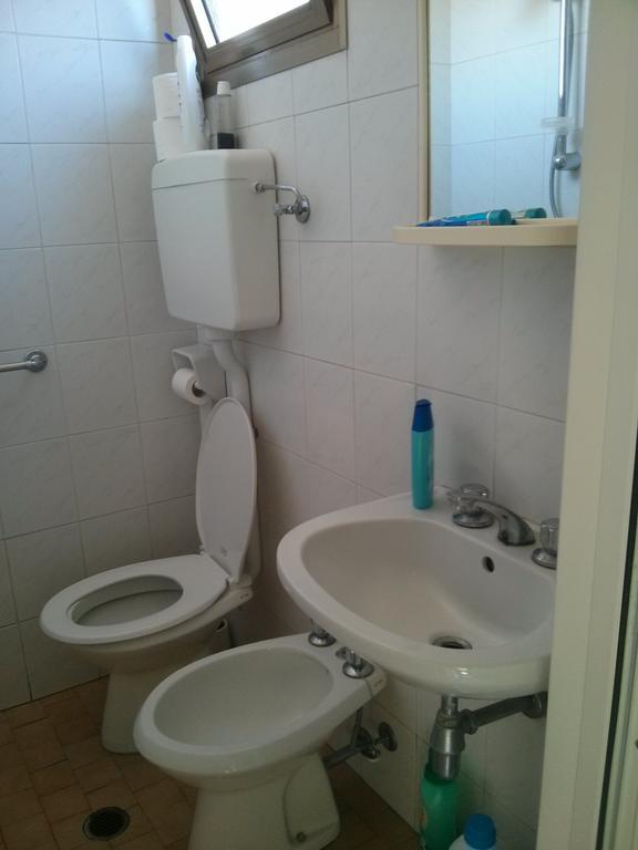 Hotel Sant'Elena Rimini Rum bild